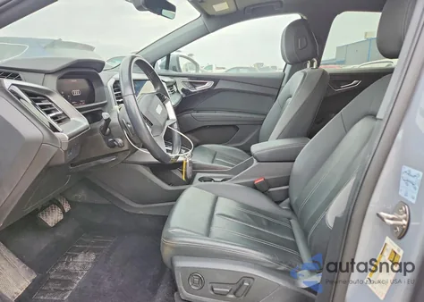 2023 Audi Q4 E-Tron Sportback Premium Plus z USA, uszkodzony, nr VIN WA132BFZ4PP075580